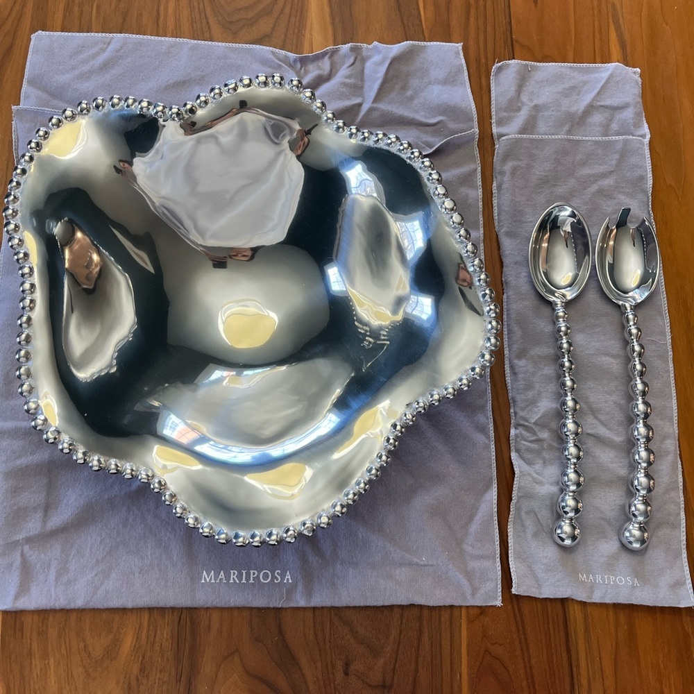 Mariposa Pearled Wavy serving bowl and pearled large salad servers